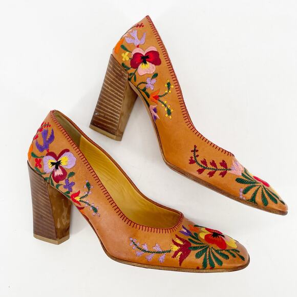Miu Miu Vintage Tan Leather Floral Embroidered Square Toe Block Heel Pump IT 36 - Picture 3 of 10